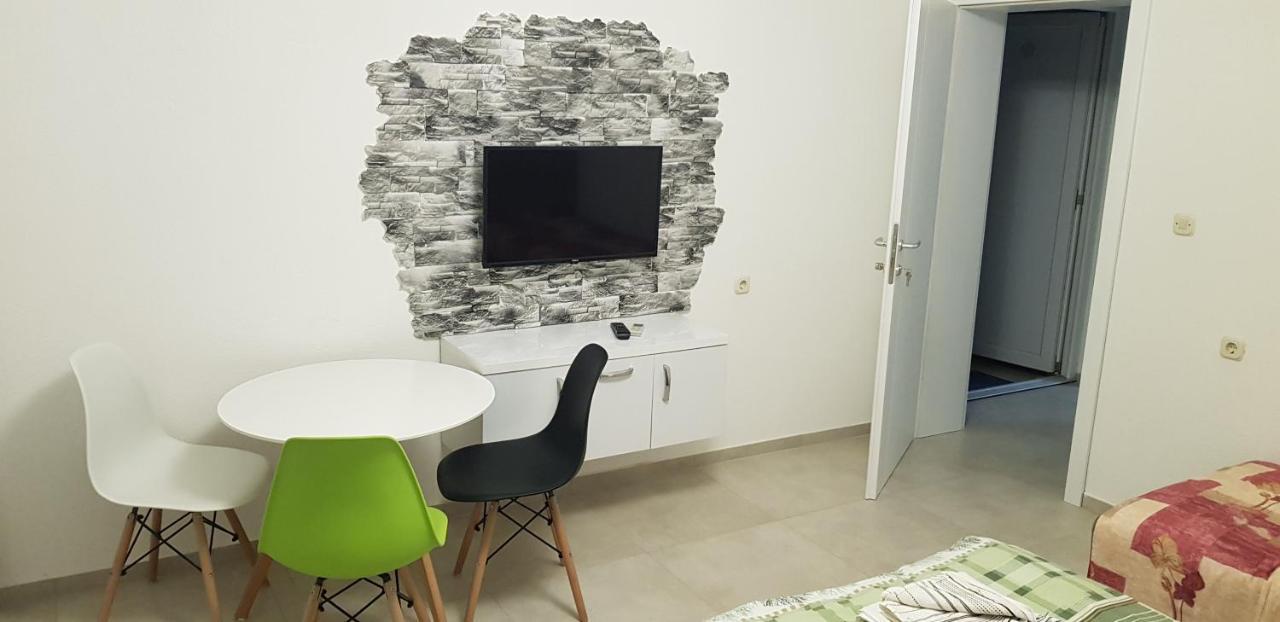 Antonio Apartments Ohrid Bagian luar foto