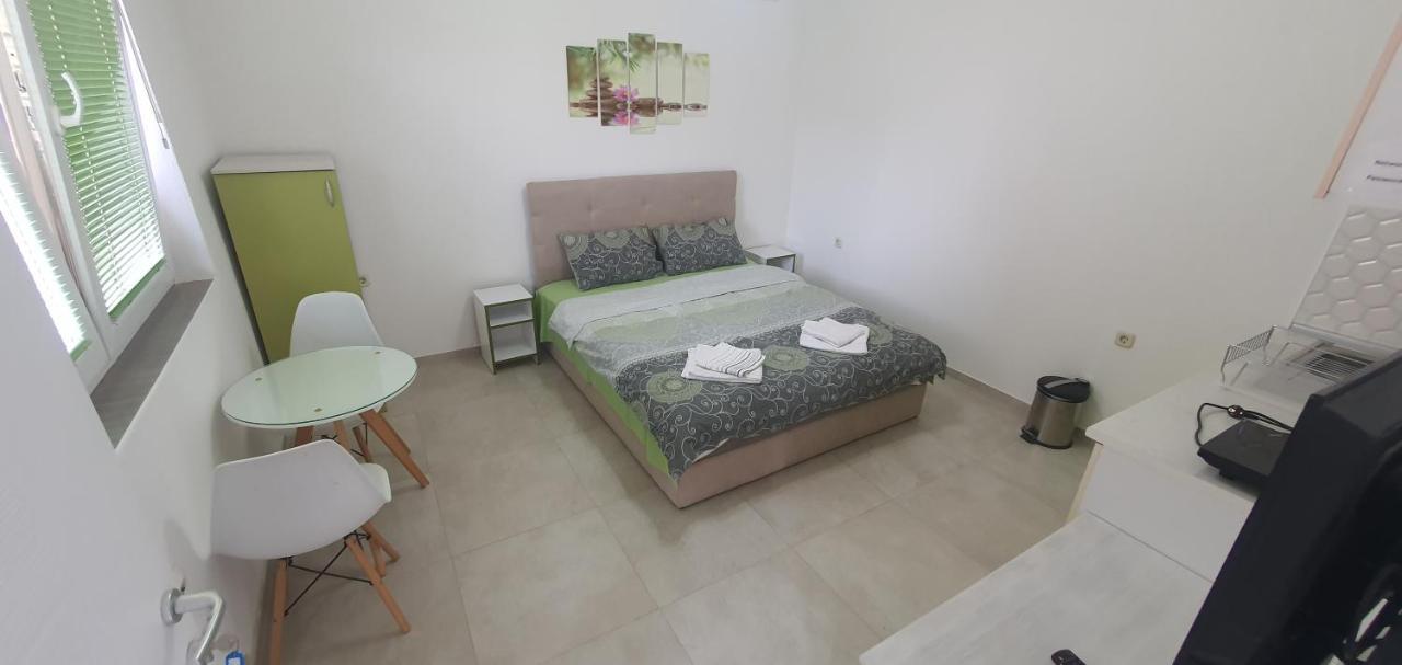 Antonio Apartments Ohrid Bagian luar foto