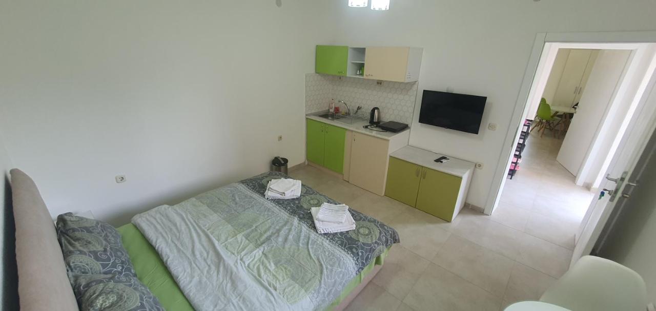 Antonio Apartments Ohrid Bagian luar foto