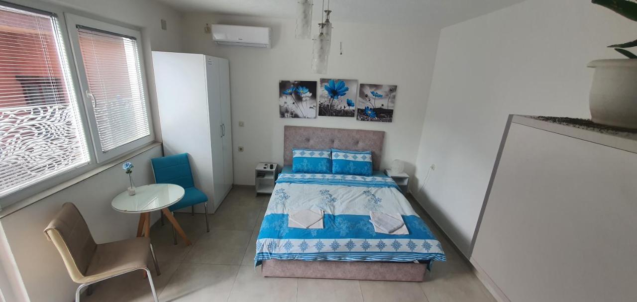 Antonio Apartments Ohrid Bagian luar foto