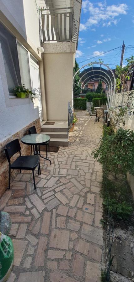 Antonio Apartments Ohrid Bagian luar foto