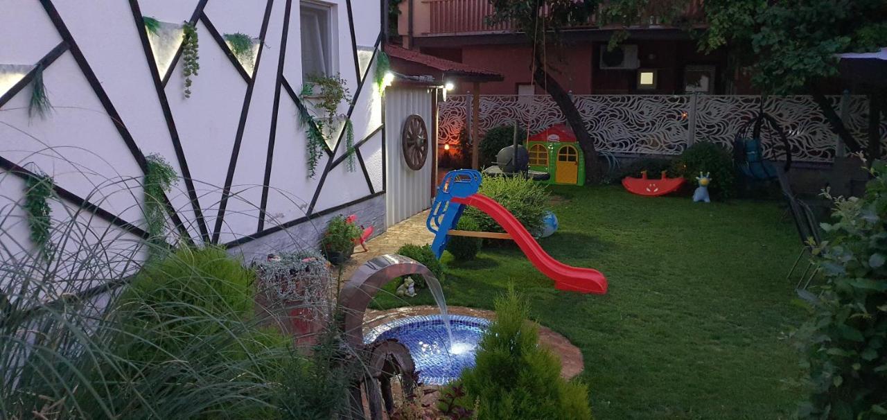 Antonio Apartments Ohrid Bagian luar foto